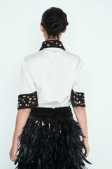 CAMISA BLANCA CON PIEDRAS