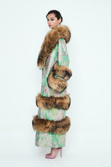 ABRIGO JACQUARD CON PELO