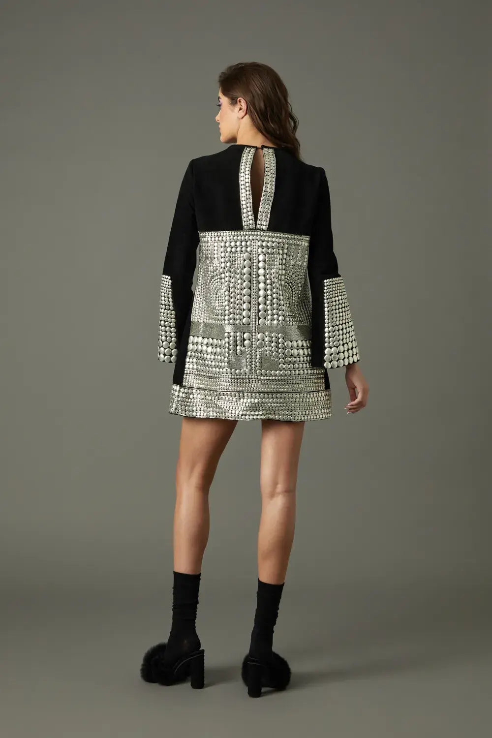 VESTIDO ANTE CHAPAS