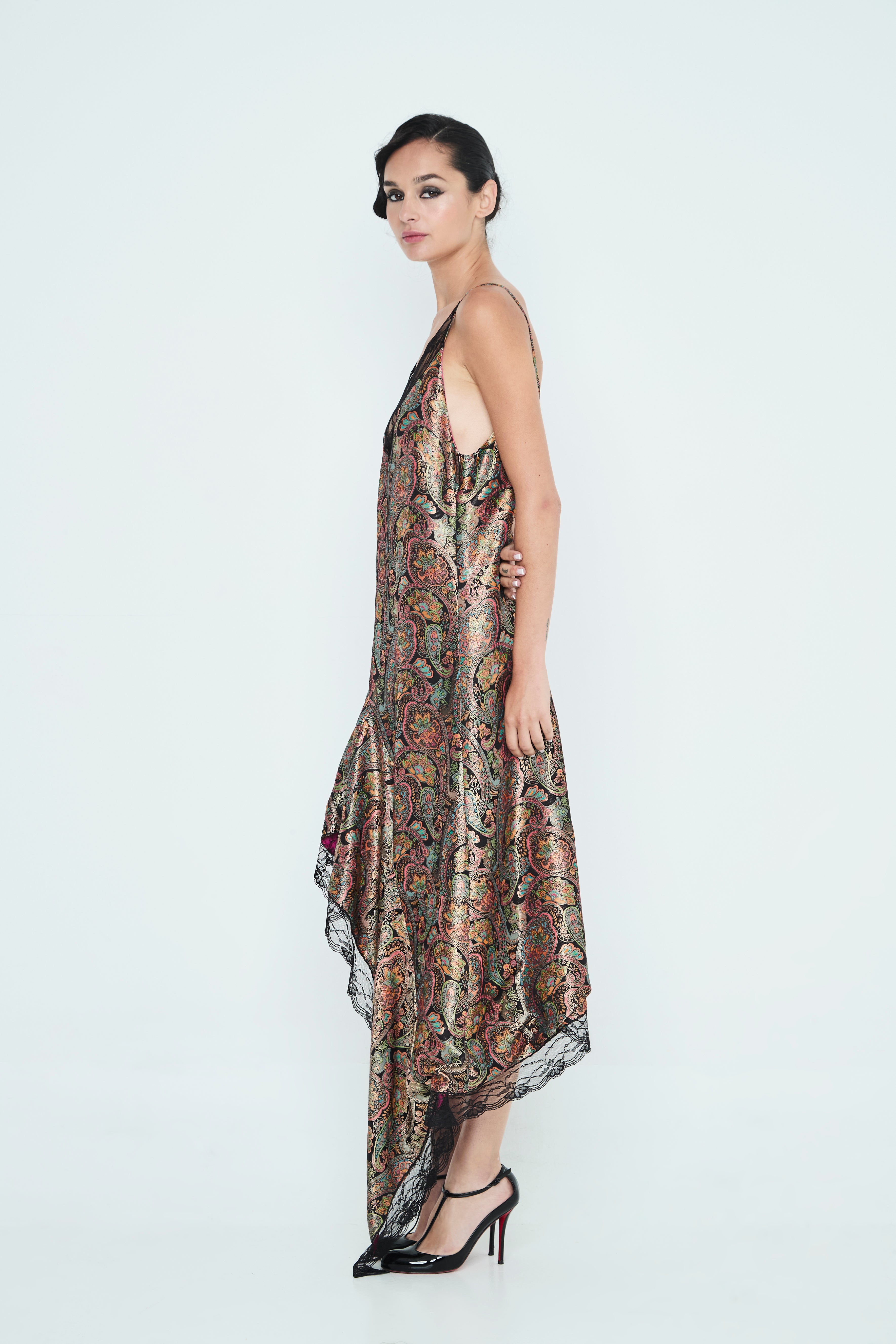 VESTIDO PAISLEY CON ENCAJE