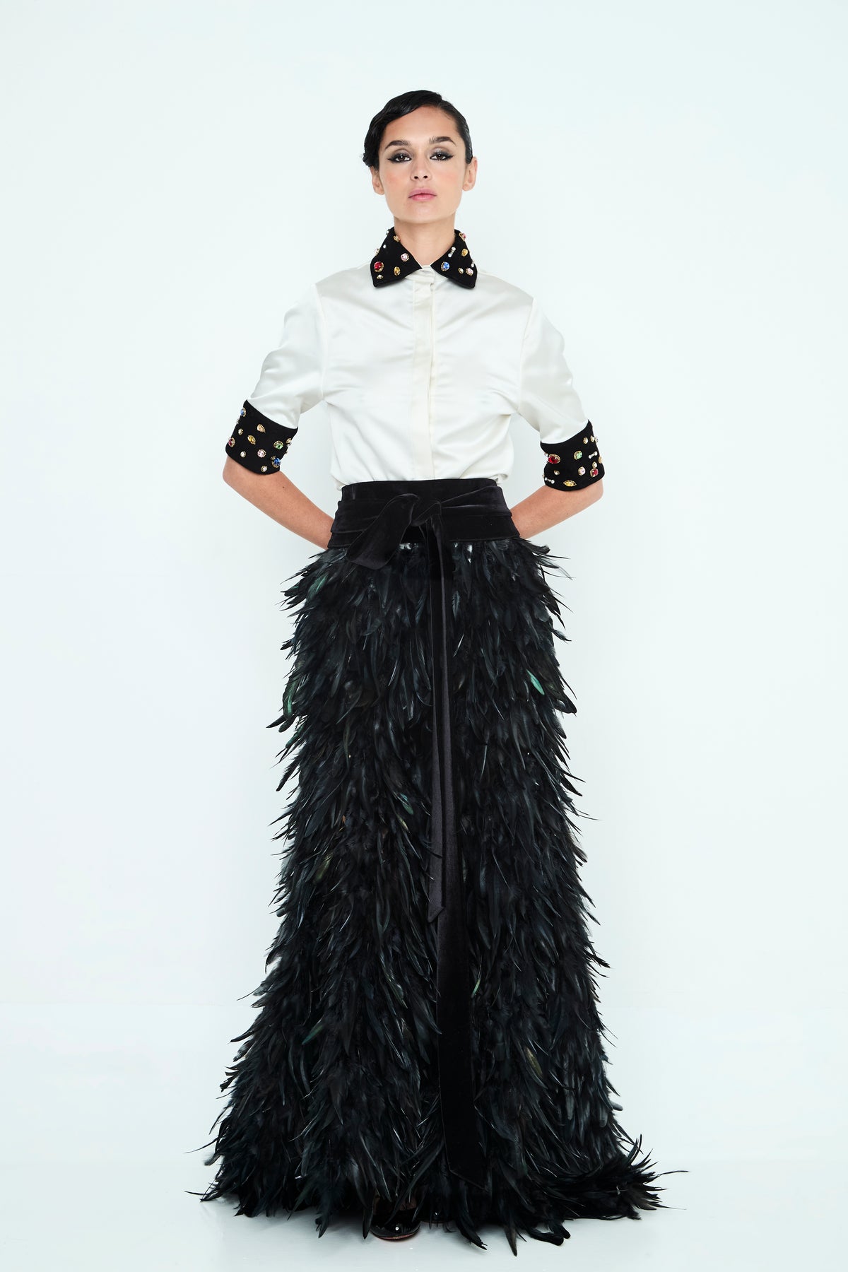 FALDA LARGA PLUMAS