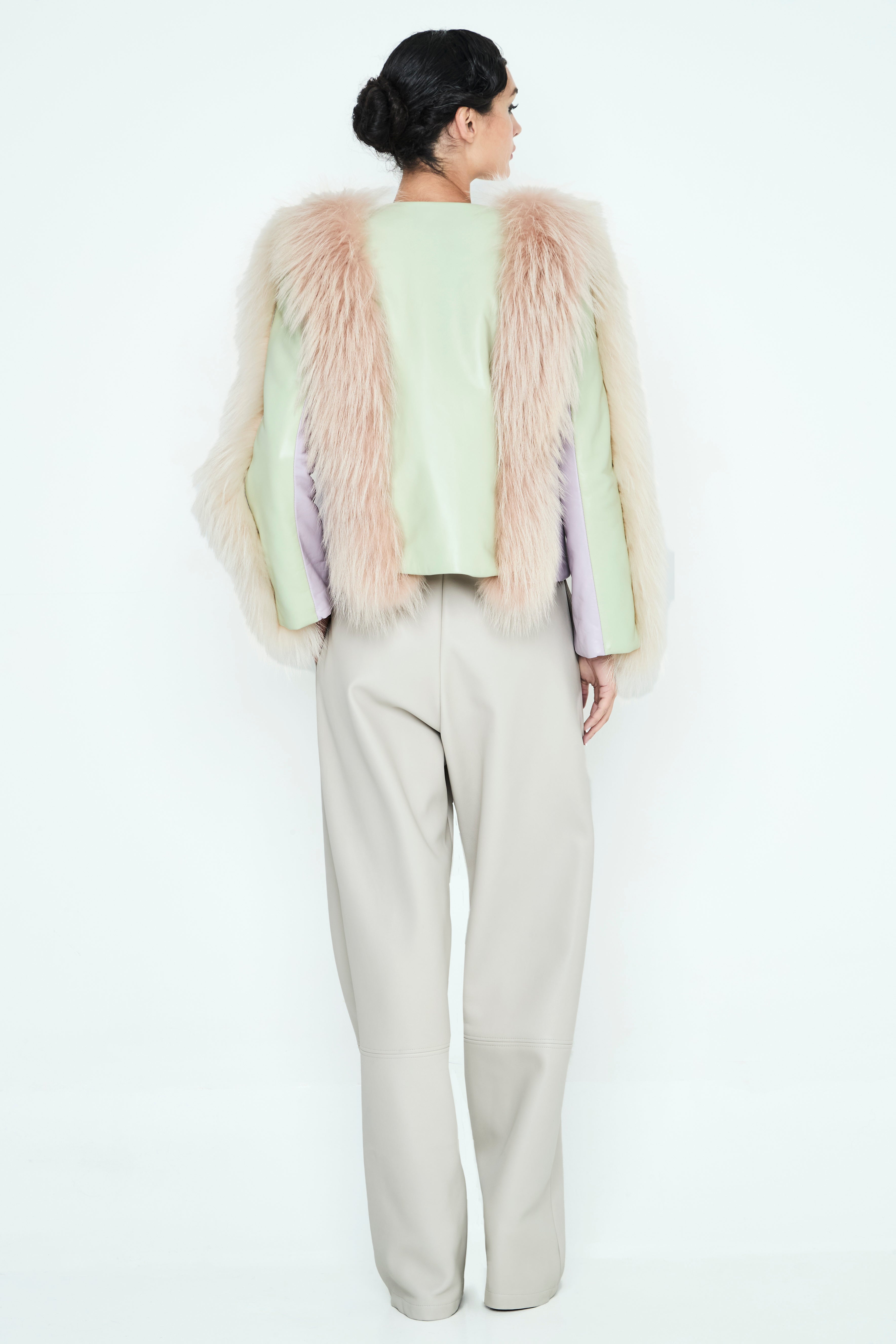 PANTALÓN CUERO CRUDO