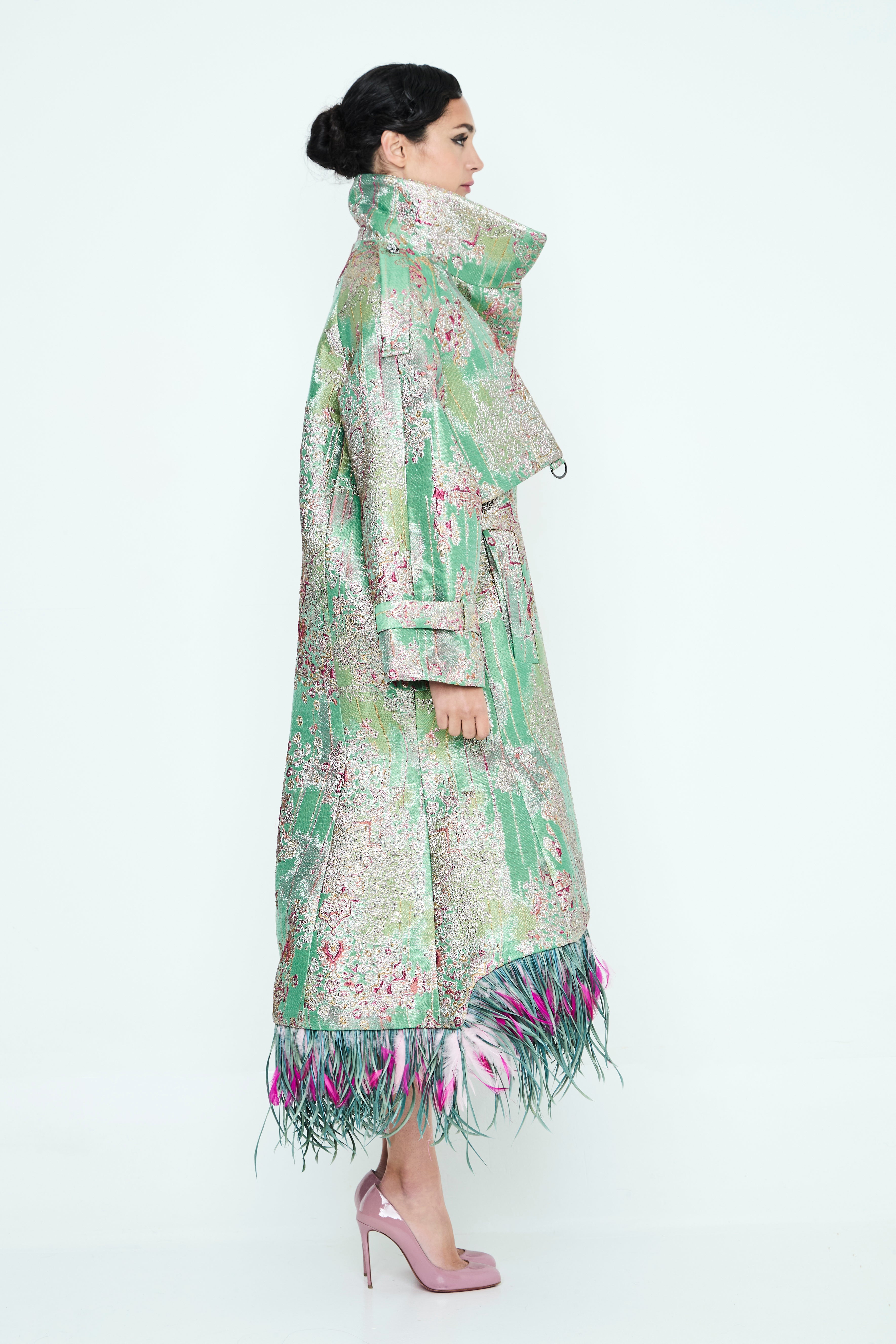 GABARDINA JACQUARD PLUMAS
