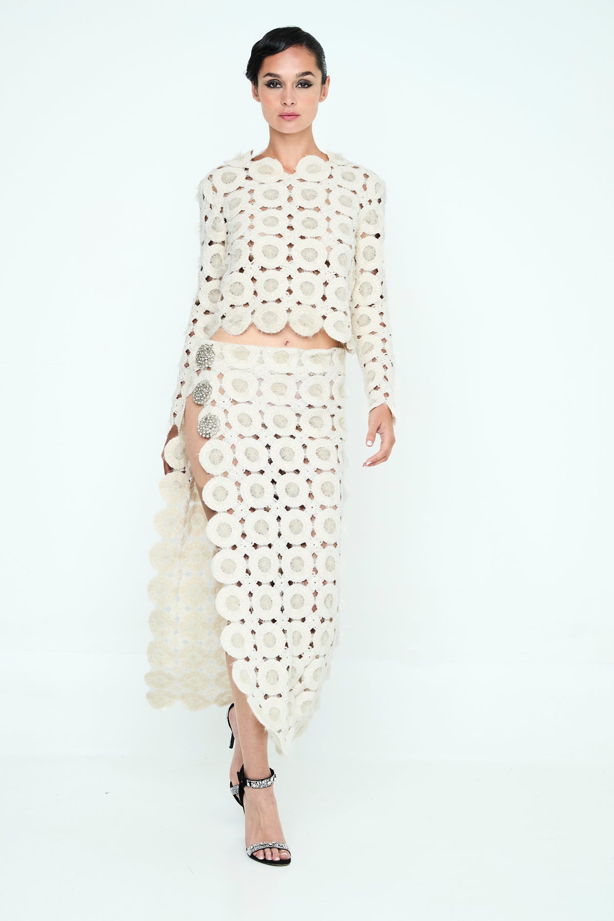 FALDA BLANCA CROCHET