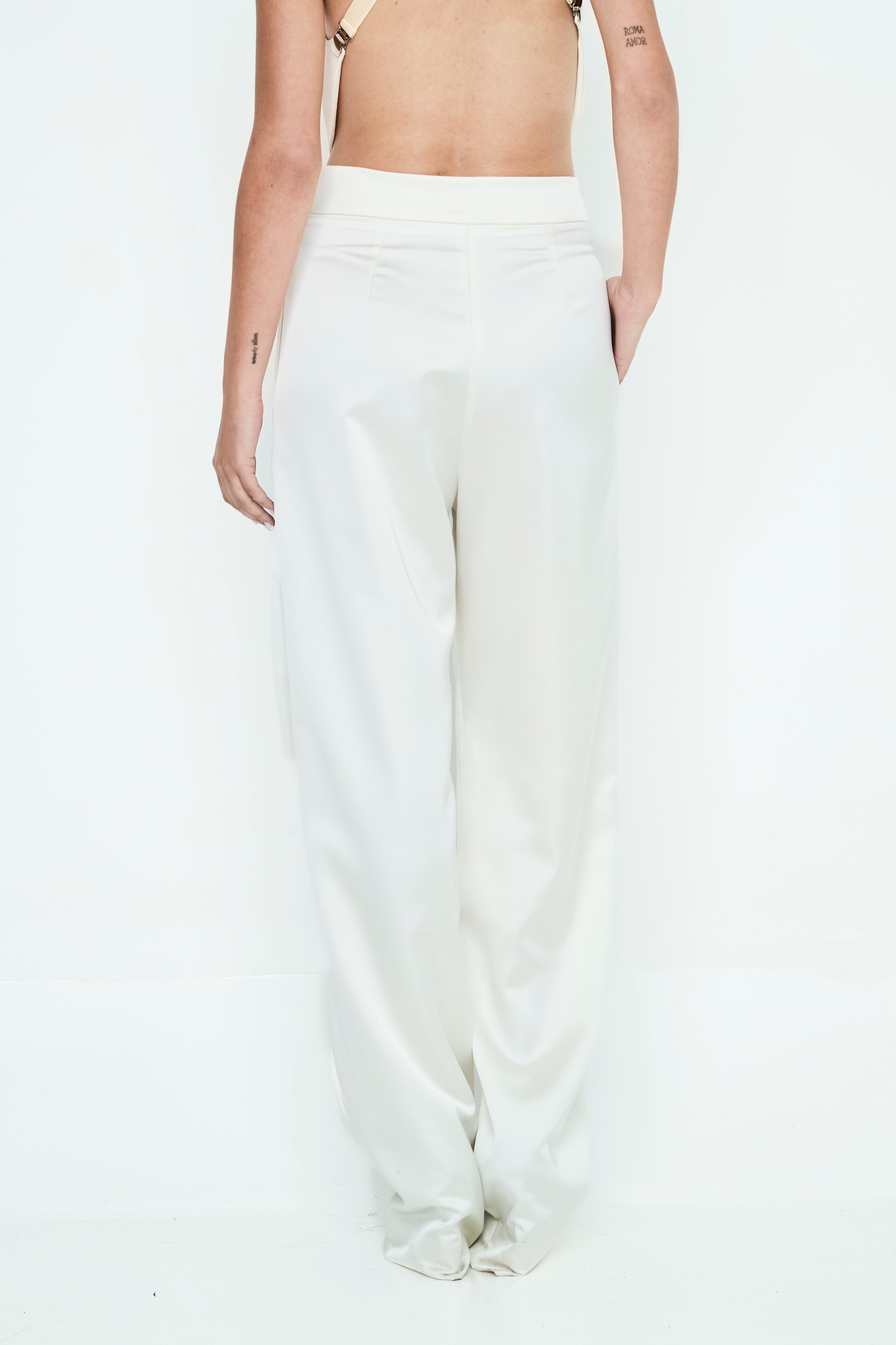 PANTALÓN BLANCO