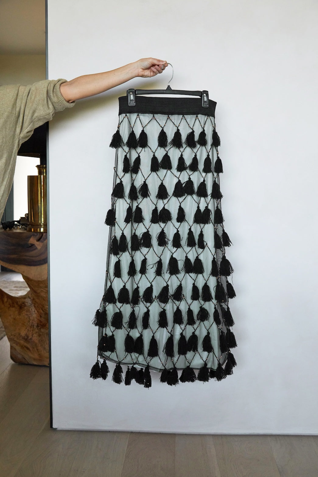 VESTIDO DOS PIEZAS BORLAS